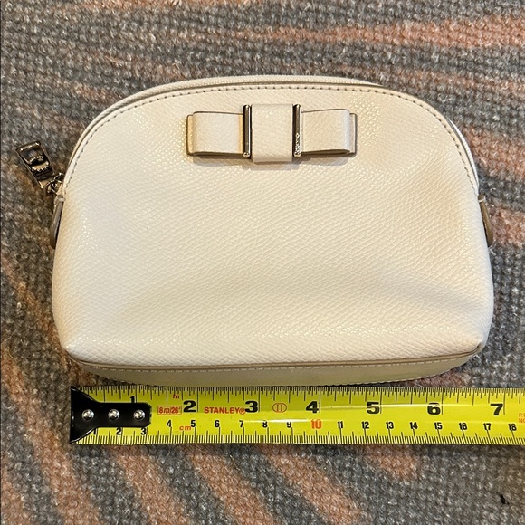 Coach Cream Bow Domed Accent Cosmetic Bag in Chalk - Picture 3 of 7